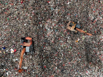 Pemprov DKl Akan Bangun 4 Pembang kitListrik Tenaga Sampah, Sudah Disetujui Presiden Prabowo